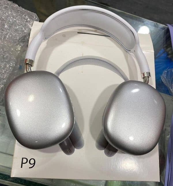 P9 Bluetooth headphones 1