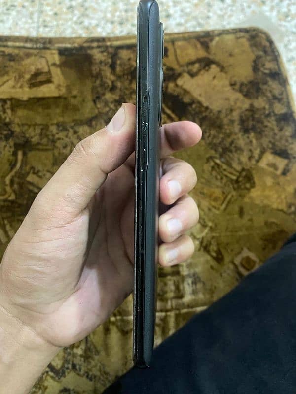 Oneplus 9 pro 12/256 Global dual sim Approved pink line in the middle 2