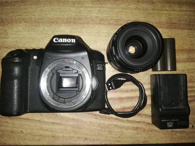 Canon EOS 40D DSLR 6