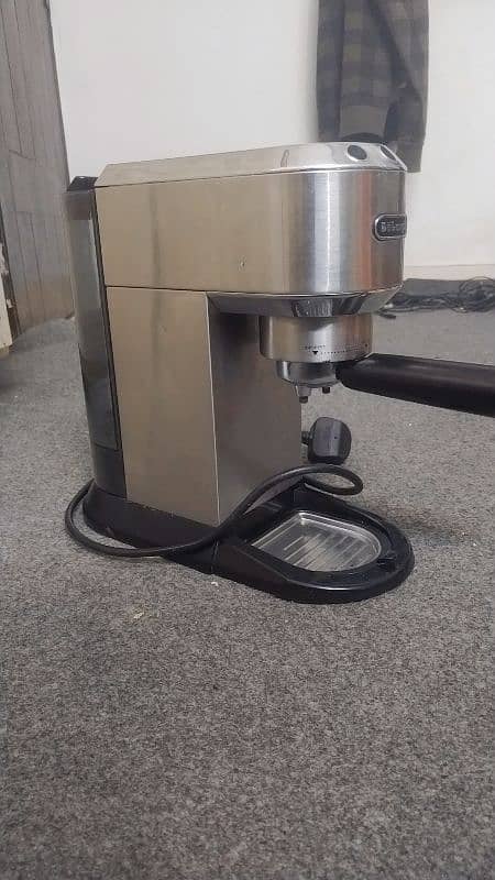 delonghi coffee machine 0