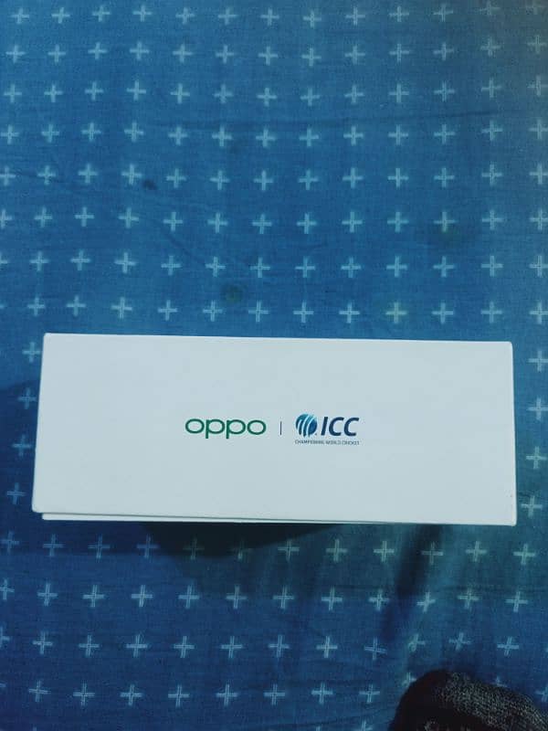 Oppo A12  3GB / 32 GB 5