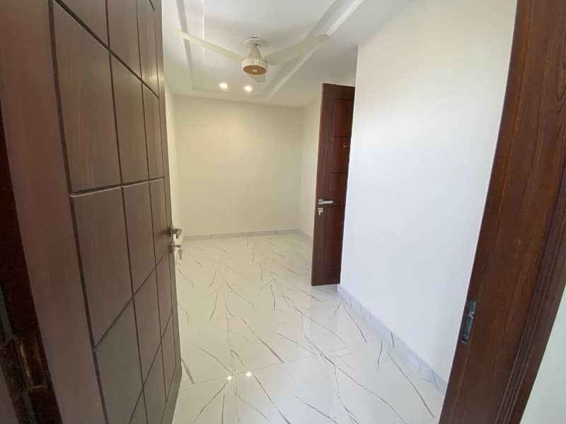 10 marla upper portion available for RENT in Sector C 2