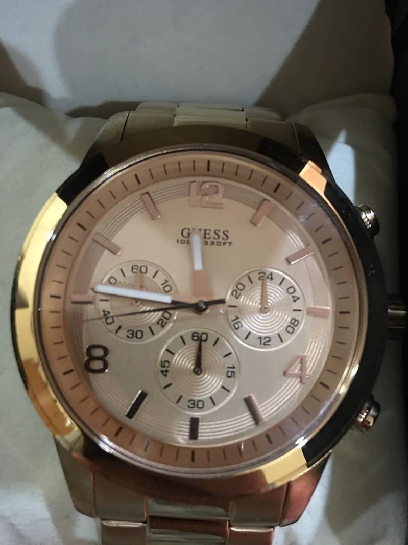 GUESS WATCH  ( IMPORTED VERSION ) 0