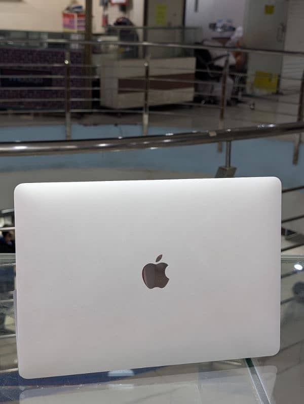 MacBook Pro M1 2020 512GB 1