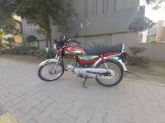 Excellent Condition Honda bike.