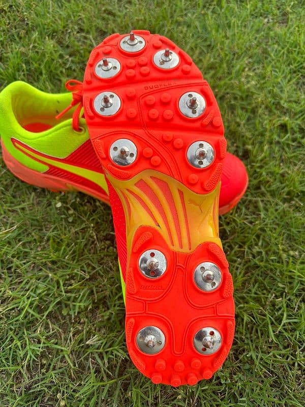 Puma spikes 19.2 Red Blast-Yellow Alert 1