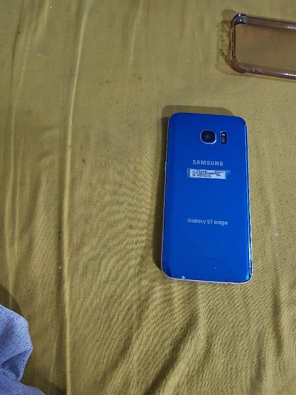 Samsung 7 edge mobile 4/32 gp for sale 1