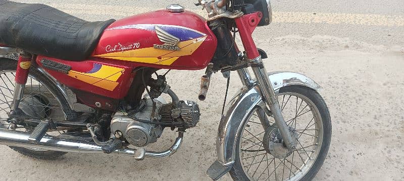 Honda CD70 model 5 all ok 0