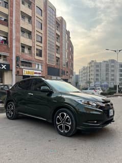 Honda Vezel 2016