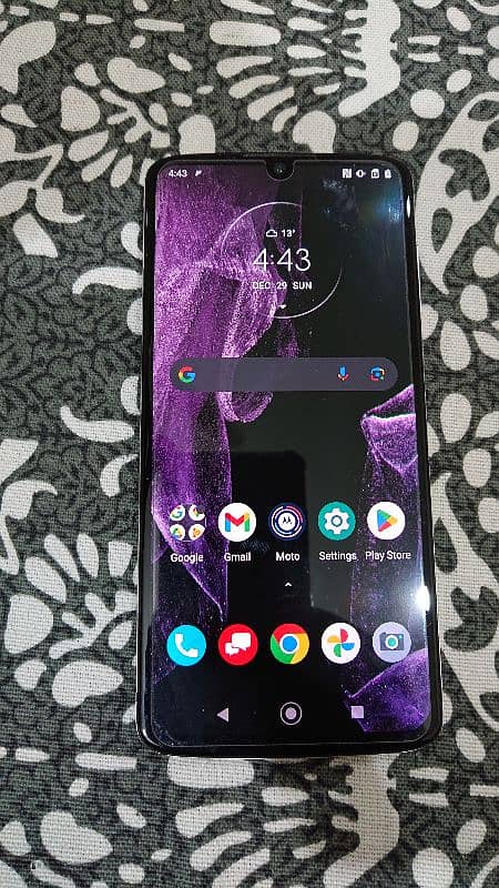 Motorola z4 for sale 0