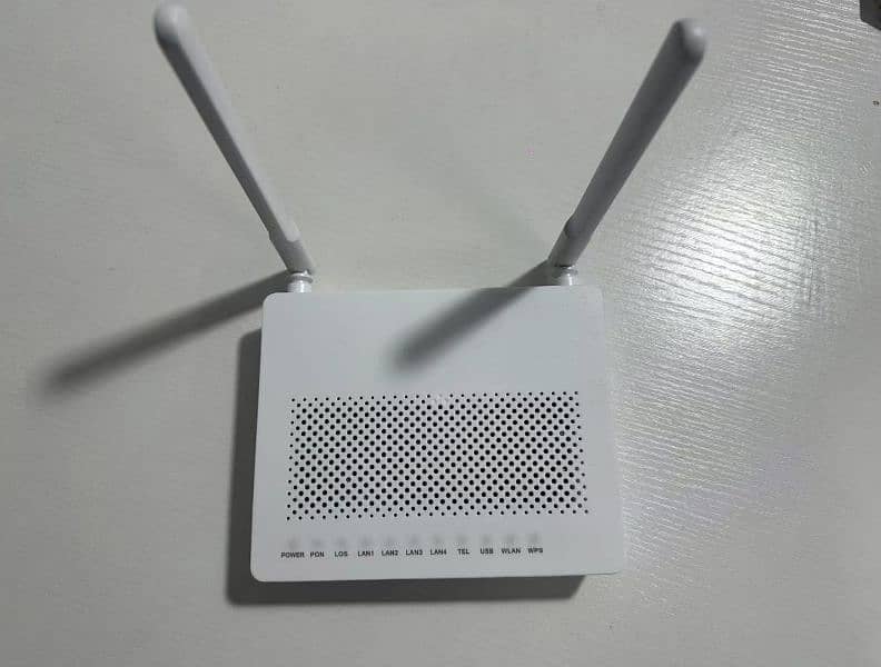 New Huawei HG8546M 5dBi XPoN Wifi ONU Router 0