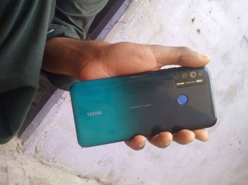 tecno spark 5pro 0