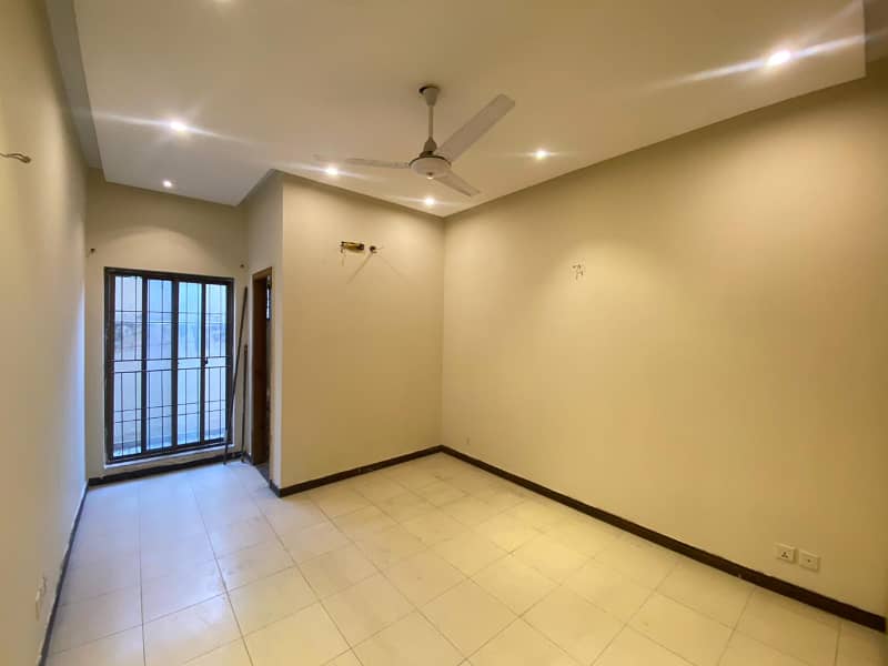 10 Marla 3 Bed Ground Floor Apartment For Rent Divine Garden Lahore Cantt 12