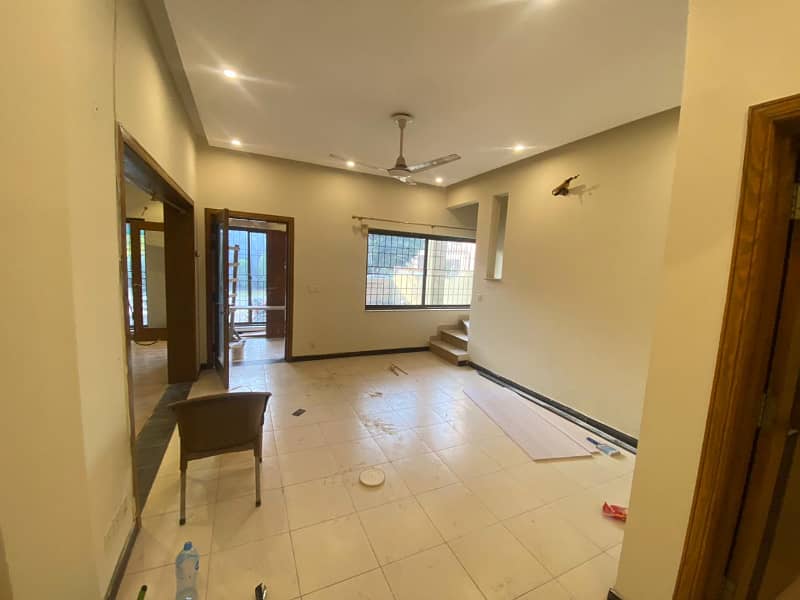 10 Marla 3 Bed Ground Floor Apartment For Rent Divine Garden Lahore Cantt 17