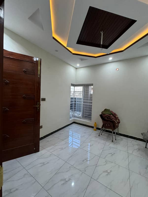 5 MARLA BRAND NEW SPANISH HOUSE FOR SALE IN EDEN BOULEVARD 10