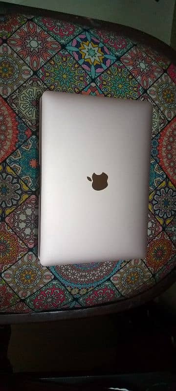 MacBook Retina 12 inch  Early 2016 0