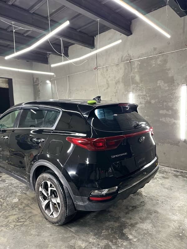 KIA Sportage 2021 1