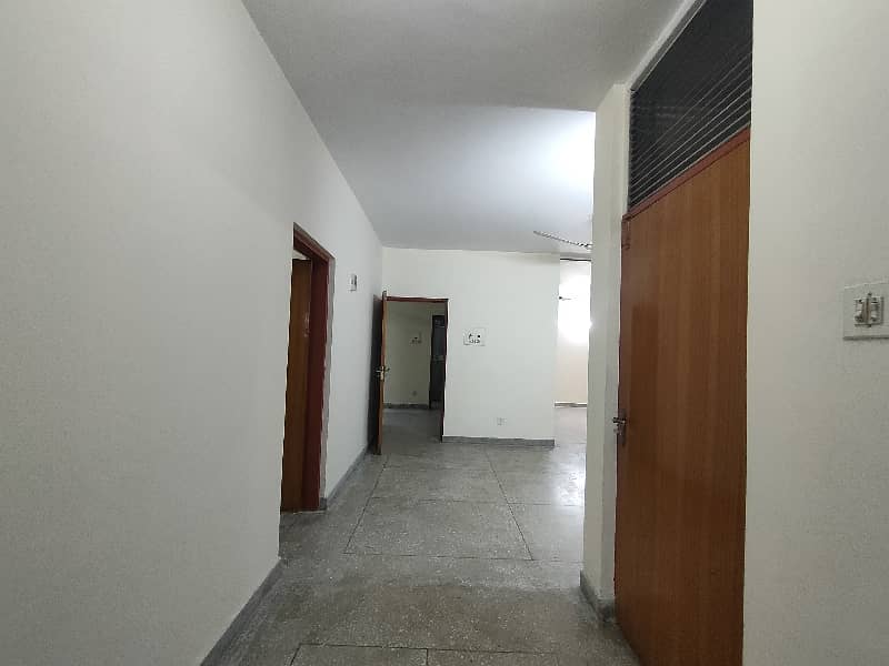 10 Marla 03 Bed 1st Floor Flat Available For Rent In Askari 1 Lahore Cantt 11