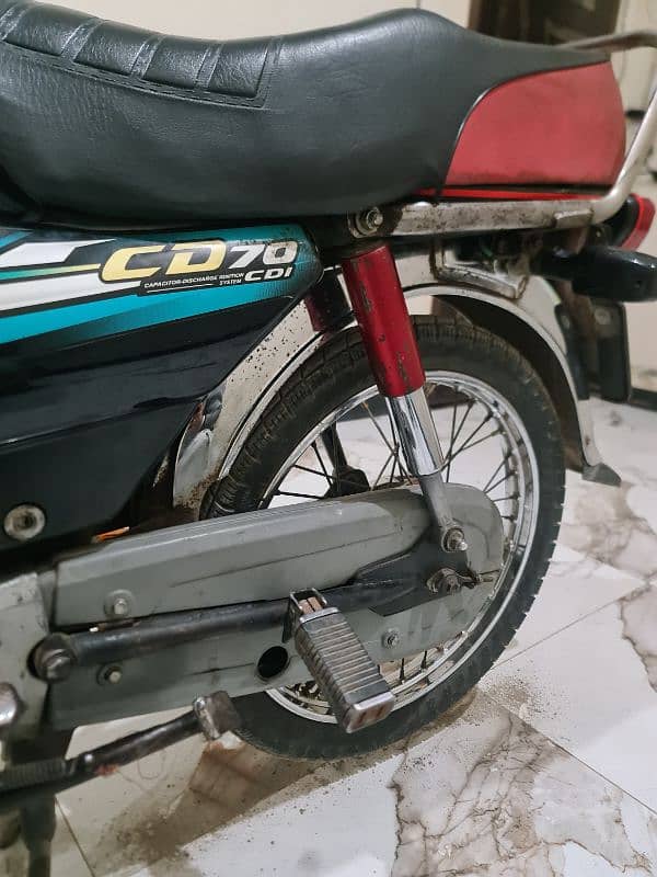 honda cd70 good condition (read add first than contact) 6