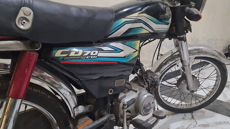 honda cd70 good condition (read add first than contact) 12