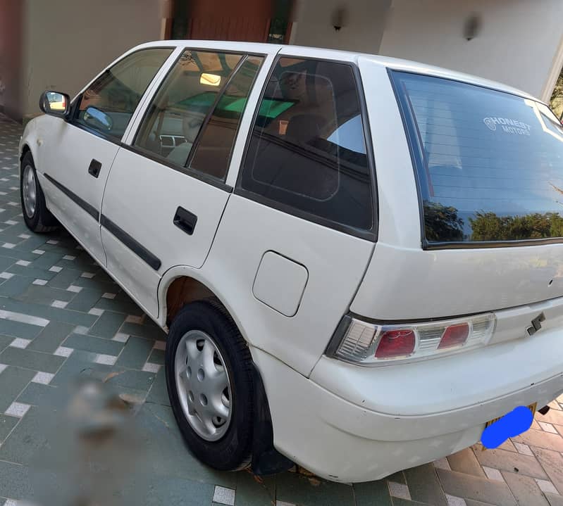 Suzuki Cultus 2015 4