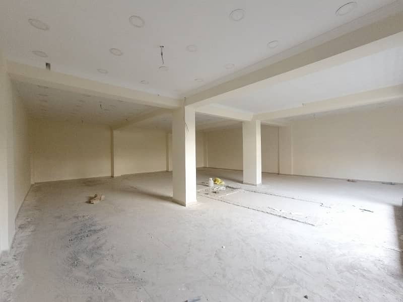 To sale You Can Find Spacious Building In Commercial Market 1