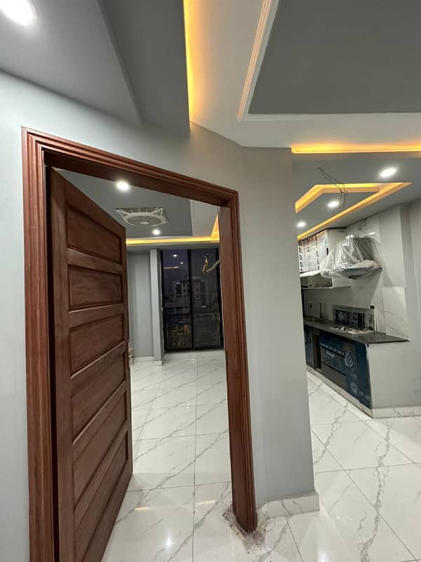 One Bed Luxury Flat for Rent in Top Tier Location of Bahria Town Lahore 4