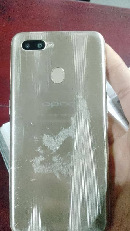 oppo A7 board chahiye 0