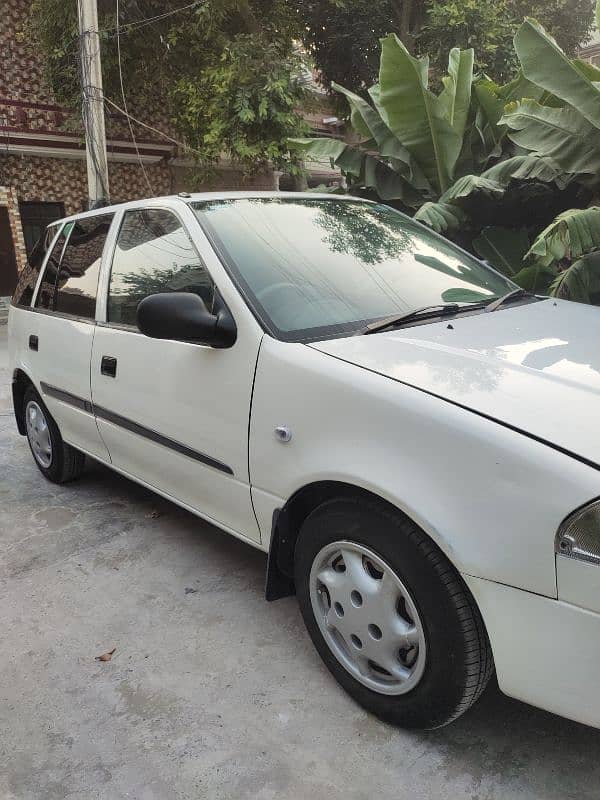 Suzuki Cultus 2015 1