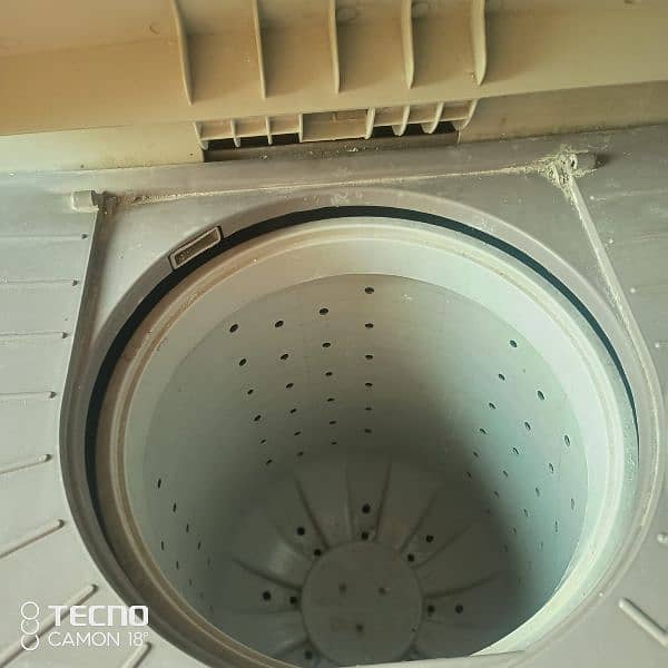 Super Asia Washing Machine Spinner For Sale in Good Condition 2