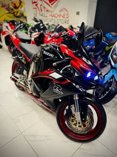 Suzuki Gsxr 400cc facelifit heavy bike