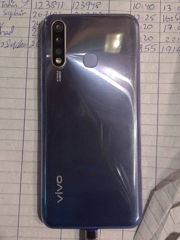 Vivo y19 6/128 2