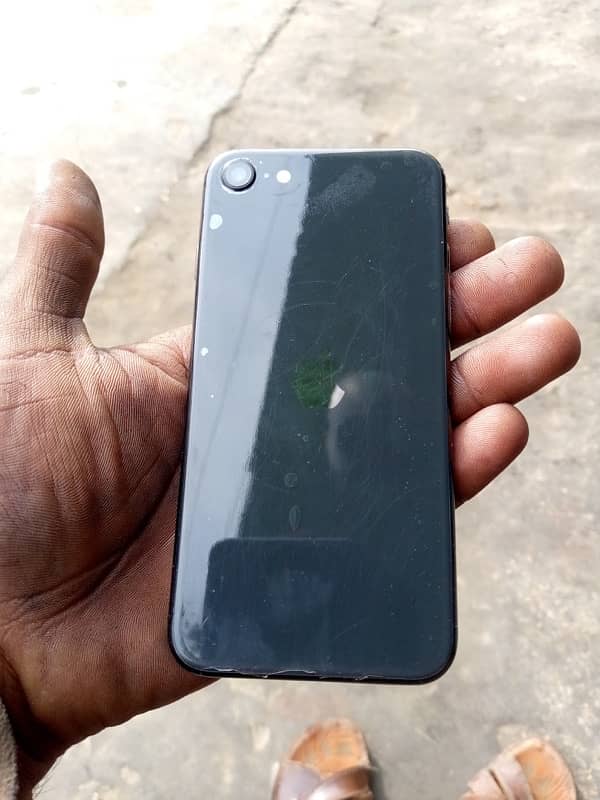 i phone se 2020 NON PTA 6