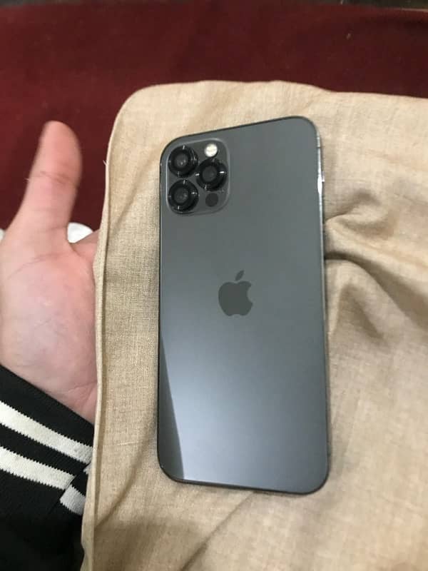 Iphone 12 pro 2