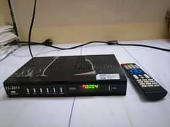 2 Dish Antennas  and 1 receiver for sale