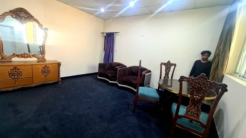 Fully Furnished Modern One Bedroom Apartment 2