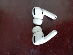 Original Apple Earpods without case