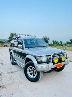 Mitsubishi Pajero 1995