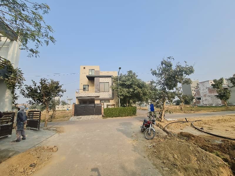 5 Marla Plot Residential Possession for construction Block C New Lahore City Phase 3 Adjacent Behria Town Ghaznvi Block 11