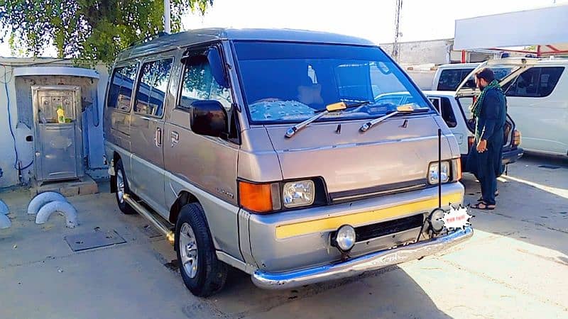 Mitsubishi haiace 3