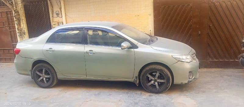 Toyota Corolla GLI 2010 1