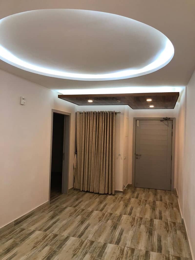 5 MARLA 1200 Sq Ft BRAND NEW FLAT FOR SALE 3