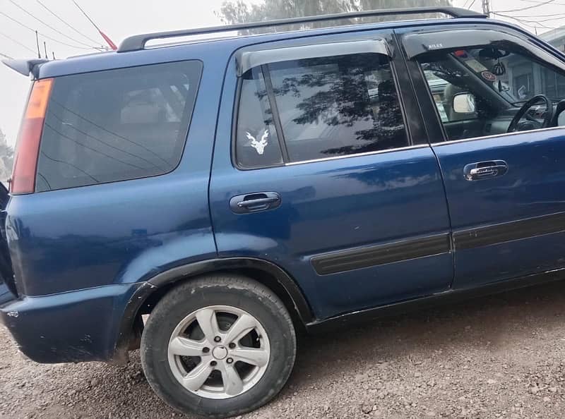 Honda CR-V 1999 exchange possible 1