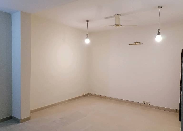 Highly-Desirable House Available In Askari 10 For sale 4