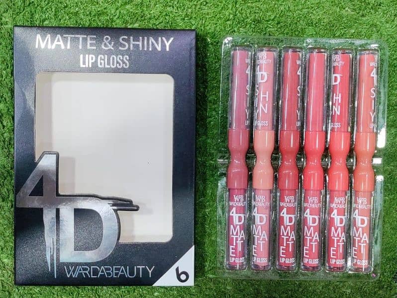 Hydrating Lips Gloss -Pack of 6 with Deal 2