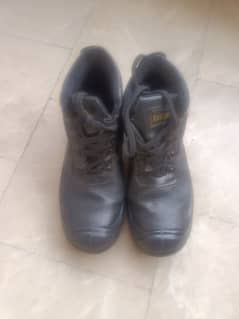 safety shoes