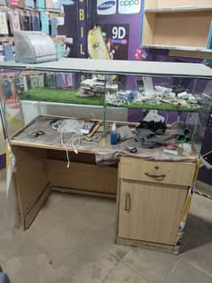 Mobile counter and Almari for sale