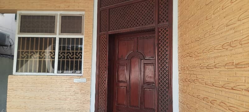 Johar Town 20 Marla Owner Build Solid Construction House For Sale 5