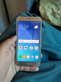 Samsung j7