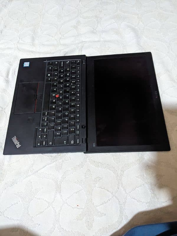 lenovo thinkpad 8th generation 4